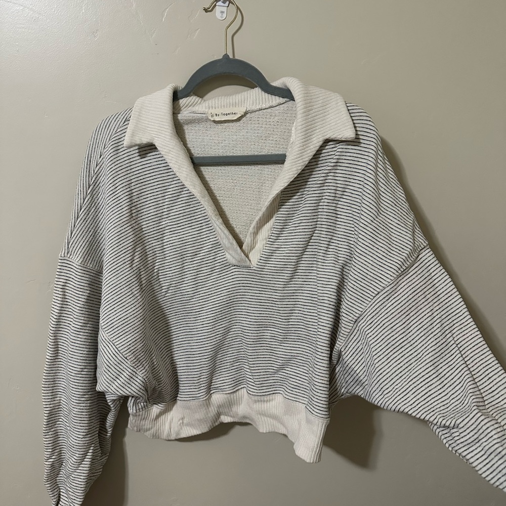 Off White Collar Stripped Sweater